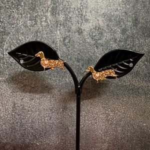 Glitter resin wiener dog dachshund heart earrings.